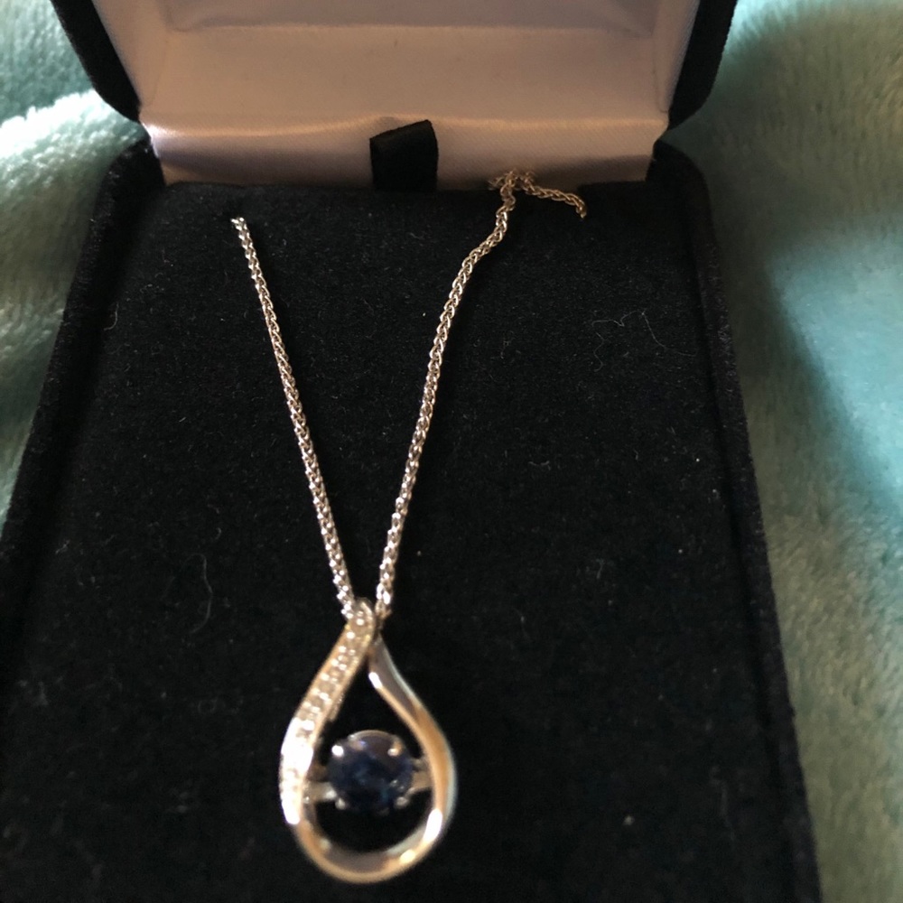 Sapphire necklace